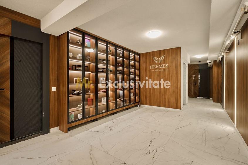 Apartament cu 3 camere decomandat, mobilat în Central