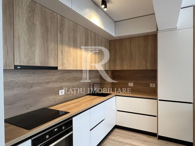 Apartament cu 3 camere decomandat, mobilat în Calea Aradului