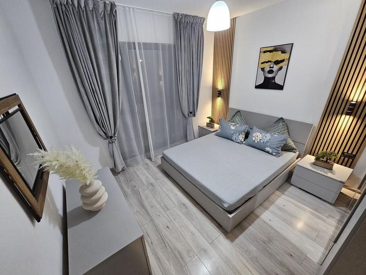 Apartament cu 3 camere decomandat în UTA
