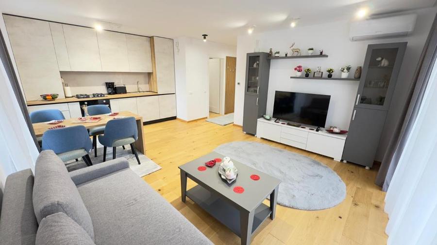Apartament cu 2 camere decomandat, mobilat în Astra