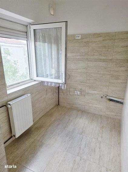 Garsonieră semidecomandată în Lipovei