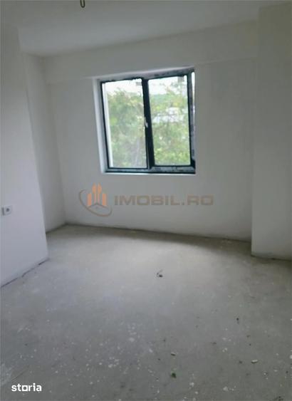 Apartament cu 2 camere decomandat, mobilat în Galata