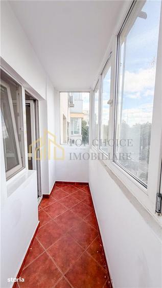 Apartament cu 3 camere decomandat, mobilat în Tei