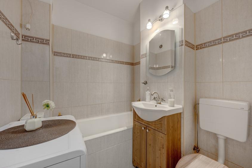 Apartament cu 2 camere decomandat, mobilat în Sebastian