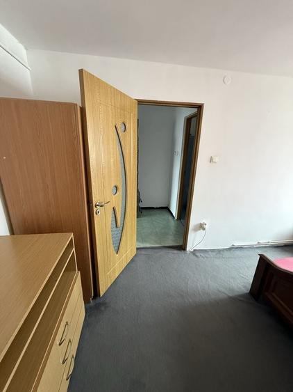 Apartament cu 2 camere nedecomandat în Central