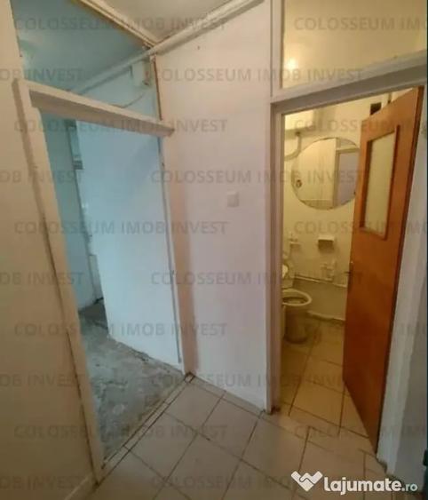Apartament cu 3 camere decomandat în Centrul Civic