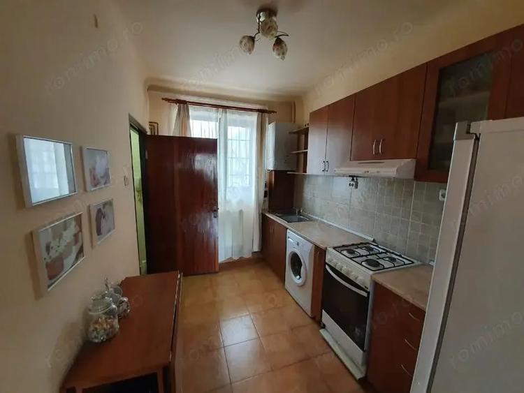 Garsonieră în Văcăresti