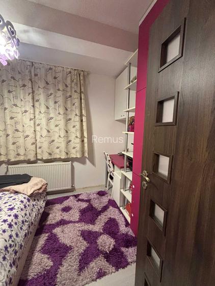 apartament de vanzare Floresti