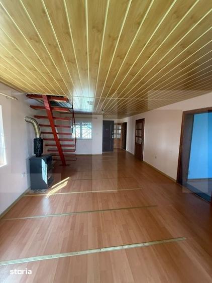 Casă cu 4 camere cu Teren 9600 Mp în Central