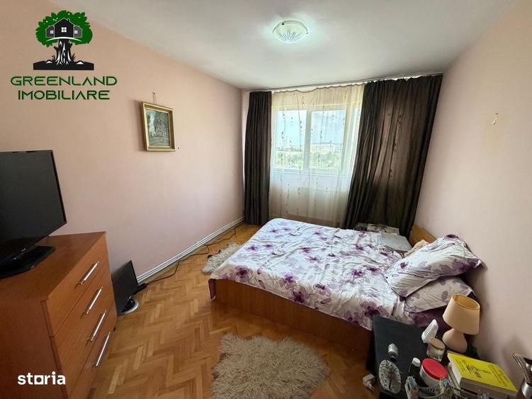 Apartament cu 2 camere în Podu Roș