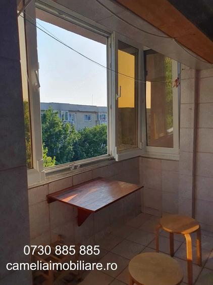 Apartament cu 3 camere decomandat în Lujerului