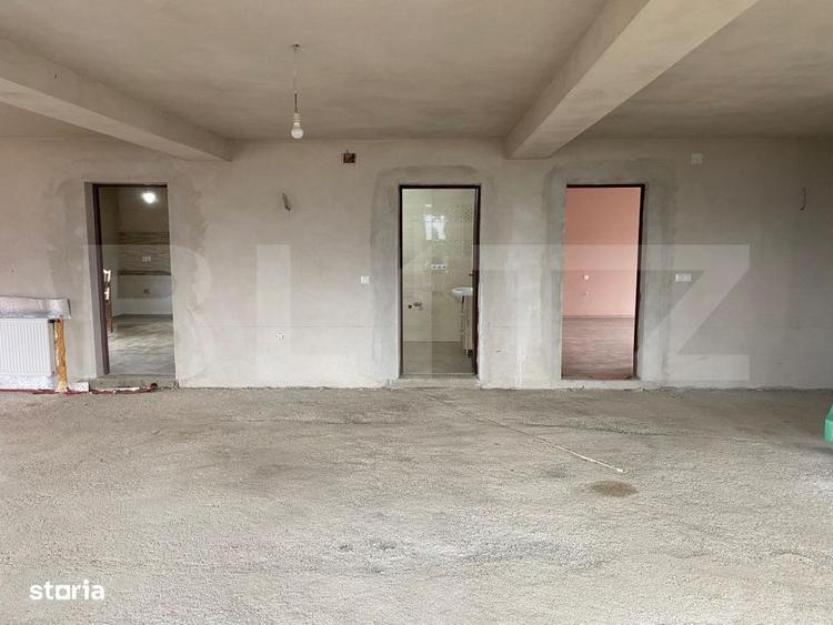 Casă cu 4 camere cu Teren 7100 Mp în Salva