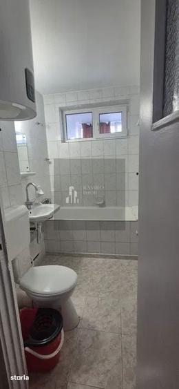Apartament cu 3 camere semidecomandat, mobilat în Iancului