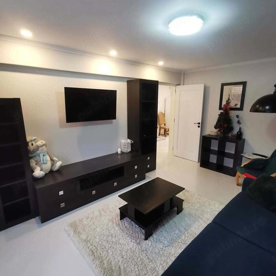 Apartament cu 2 camere decomandat în Port