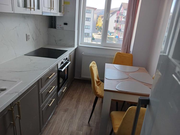 Apartament cu 2 camere decomandat în Florești