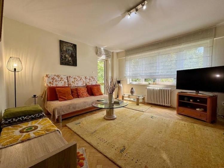 Apartament 3 camere decomandate, Aleea muscel , Andrei Mureșanu , Pet Friendly - 1