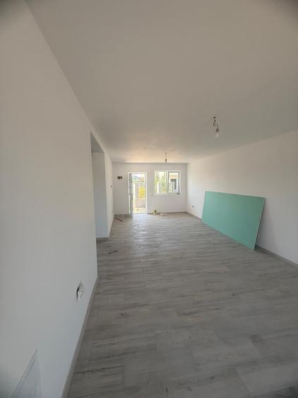 Casă individuală cu 3 camere cu Teren 280 Mp în Vârteju