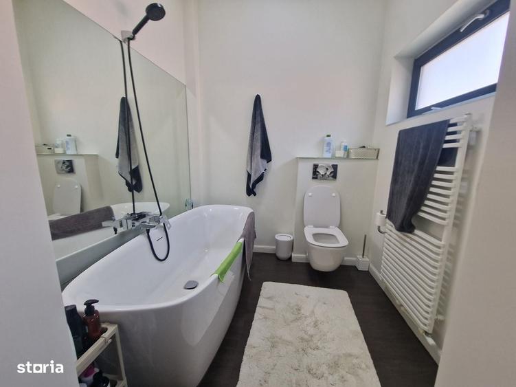 Apartament cu 3 camere decomandat în Nord