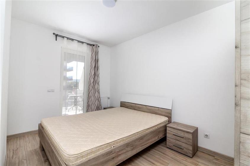 Apartament cu 2 camere semidecomandat, mobilat în Gheorgheni