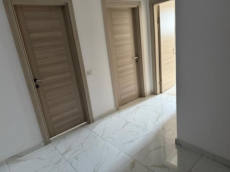 Apartament cu 3 camere decomandat, mobilat în Dobroești