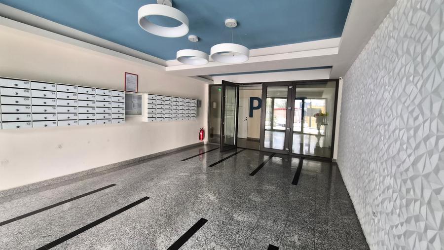 Apartament cu 2 camere nedecomandat, mobilat în Central