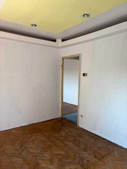 Apartament cu 2 camere semidecomandat în Șagului