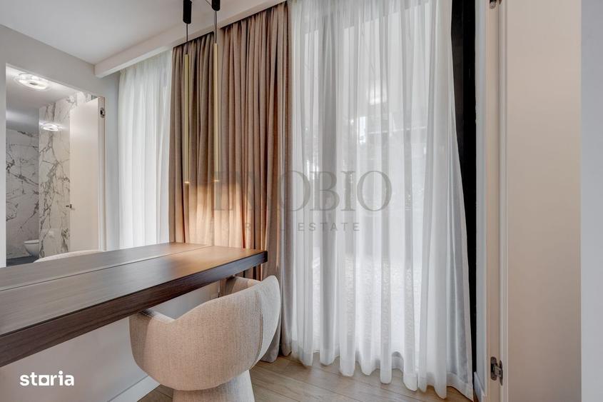 Apartament cu 4 camere în Aviatorilor