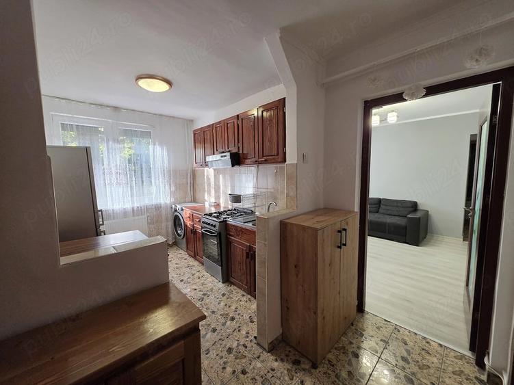 Apartament cu 2 camere semidecomandat în Rogerius