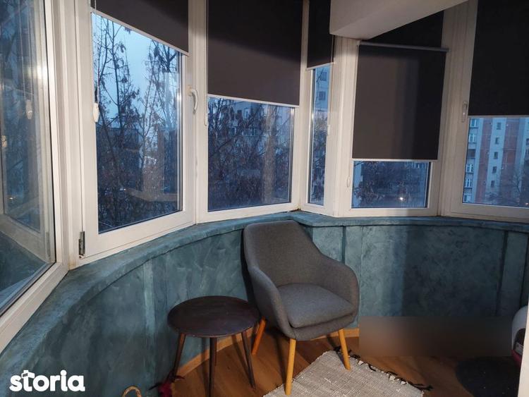 Apartament cu 2 camere decomandat în Central — fotografia 1