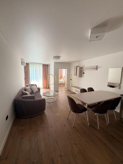 Apartament cu 3 camere în Zorilor