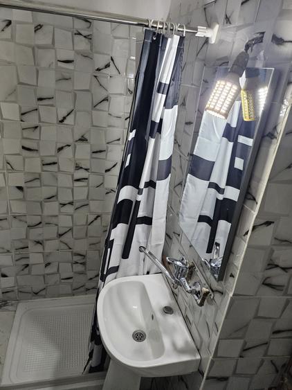 Apartament cu 2 camere în Craiovița Nouă
