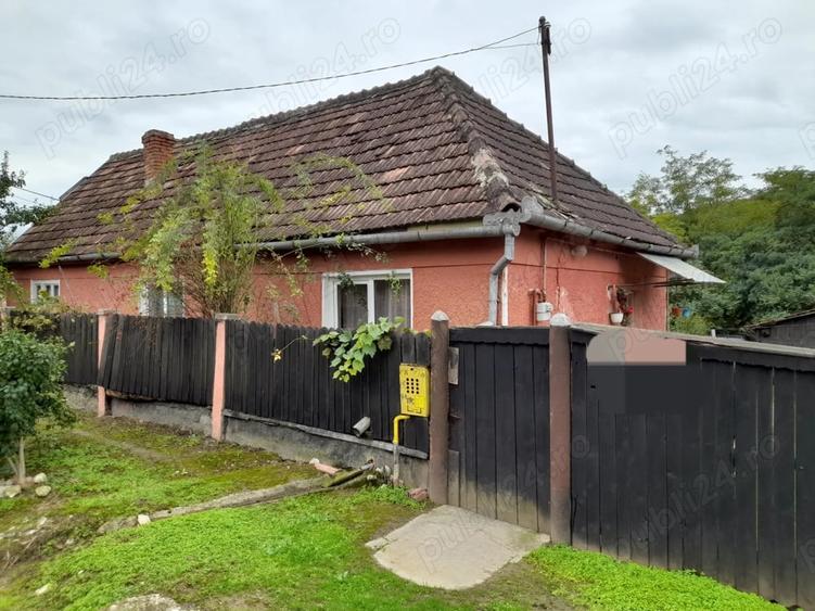 Casă cu 2 camere în Crăiești