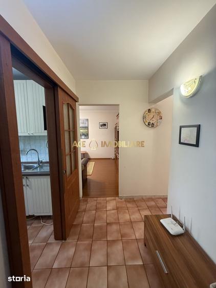 Apartament cu 3 camere, mobilat în Giurgiului