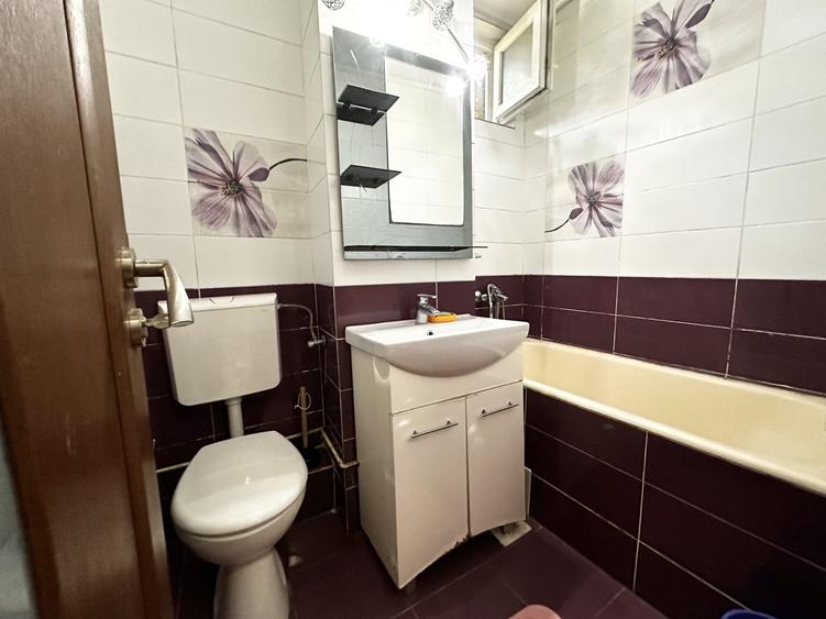 Apartament cu 2 camere decomandat, mobilat în Dacia