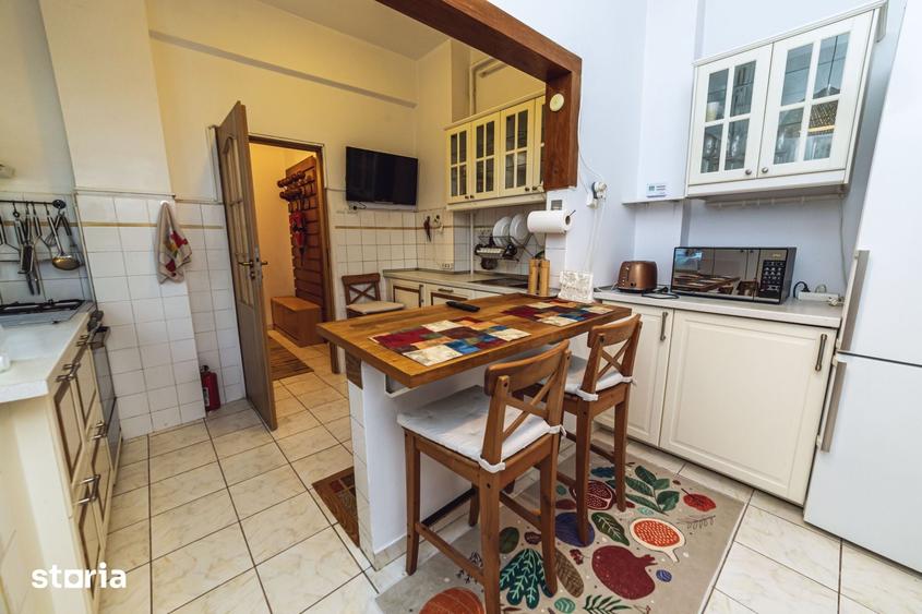 Apartament cu 4 camere decomandat în Cișmigiu