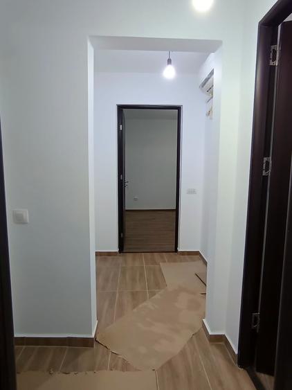 Apartament cu 2 camere decomandat în Teiul Doamnei