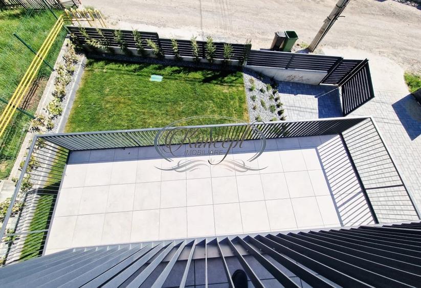 Casă individuală cu 5 camere cu Canalizare în Făget