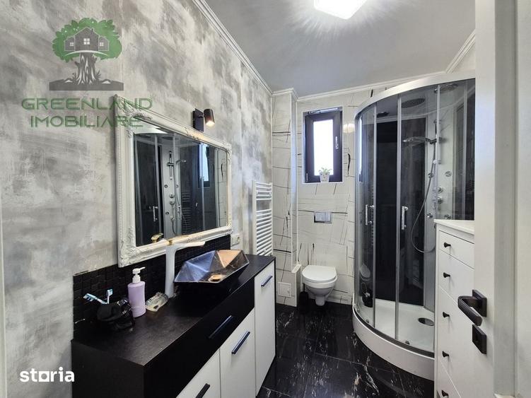 Casă cu 4 camere cu Teren 330 Mp în Bucium