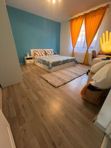 Casă individuală cu 4 camere cu Teren 440 Mp în Sânmihaiu Român