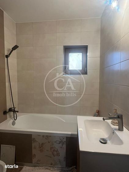 Casă cu 4 camere decomandat cu Teren 220 Mp în Iosia