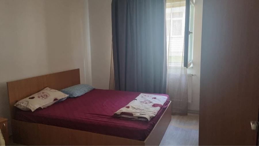 Inchiriez Apartament 2 camere - 4