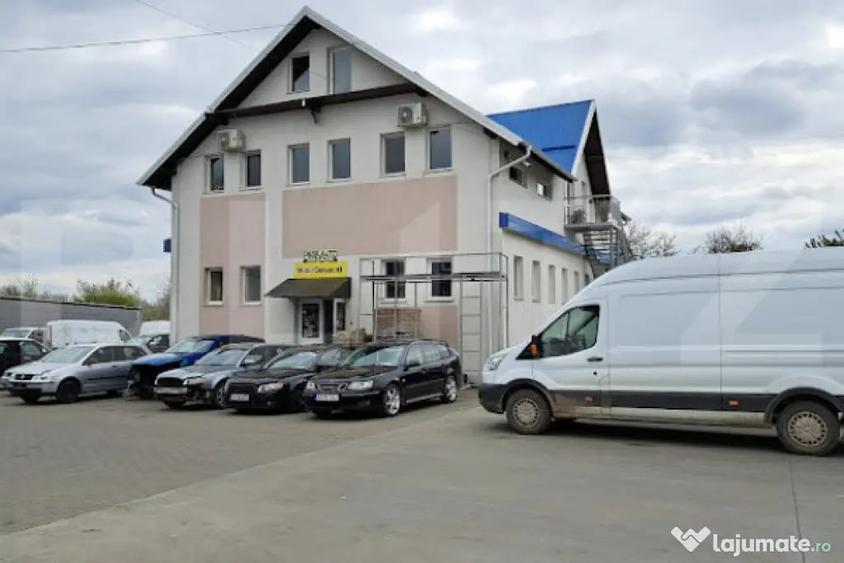 Spațiu comercial, de 6,608 mp, în Central