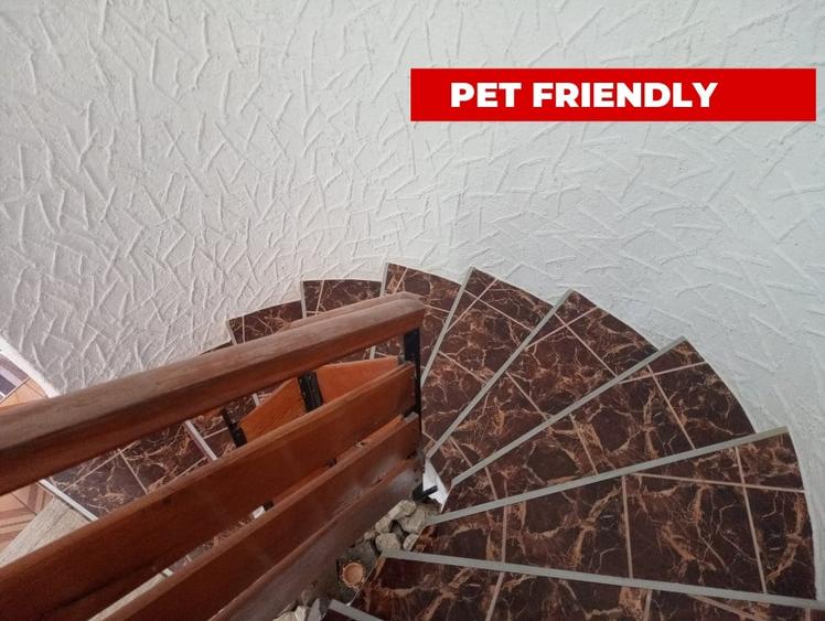 Casă individuală cu 6 camere cu Teren 661 Mp în Nădlac