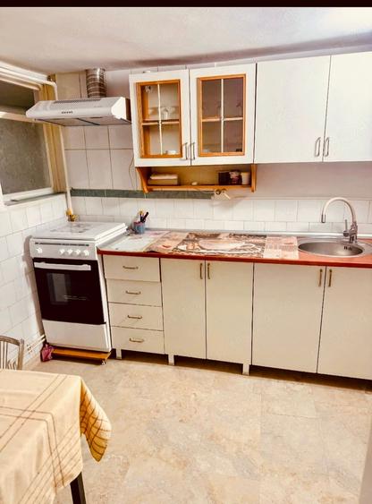 Garsonieră decomandată în Fundeni