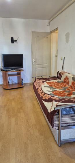 Garsoniera de inchiriat str Siretului - 5