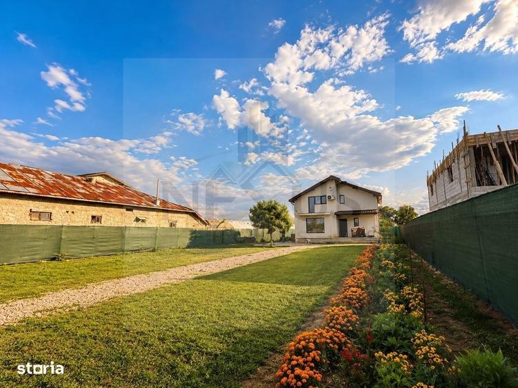 Casă cu 4 camere în Central