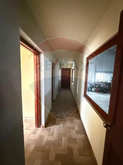 Spațiu industrial, de 520 mp, în Exterior Est