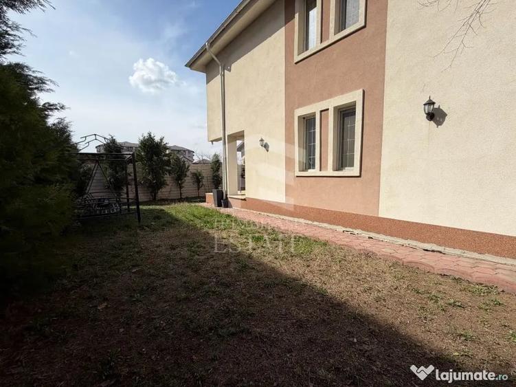 Casă cu 4 camere cu Teren 252 Mp în Dobroești