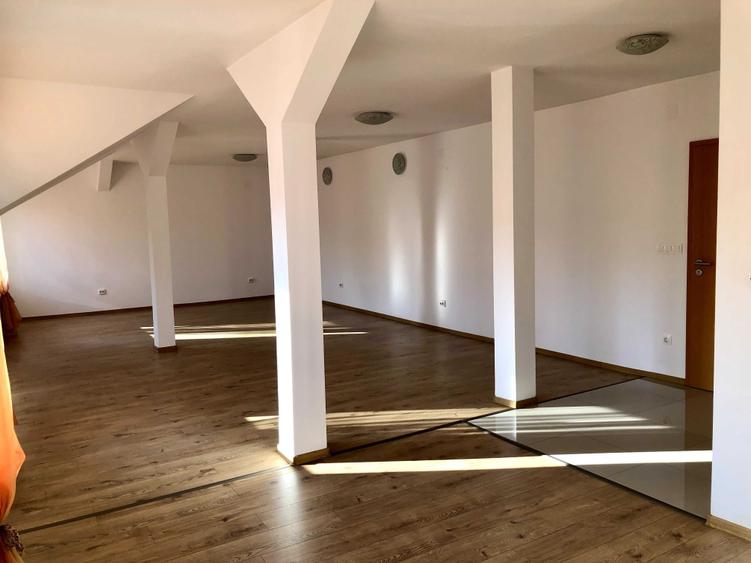 Spațiu comercial, de 50 mp, în Republicii