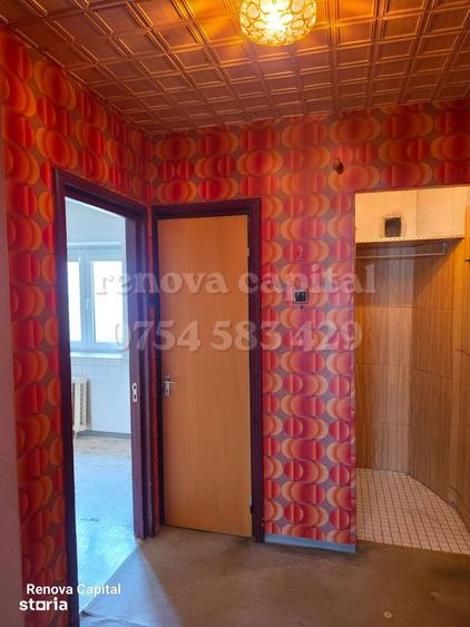 Apartament cu 3 camere decomandat în Aviatorilor
